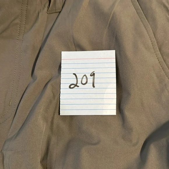 NWT Orvis Men's Tech Shorts Navy Blue Size 32 - Picture 11 of 11